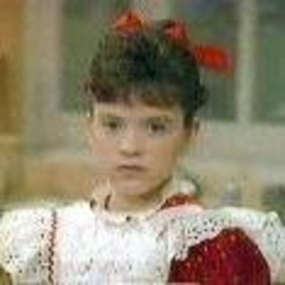 Meet your Posher, Dolly